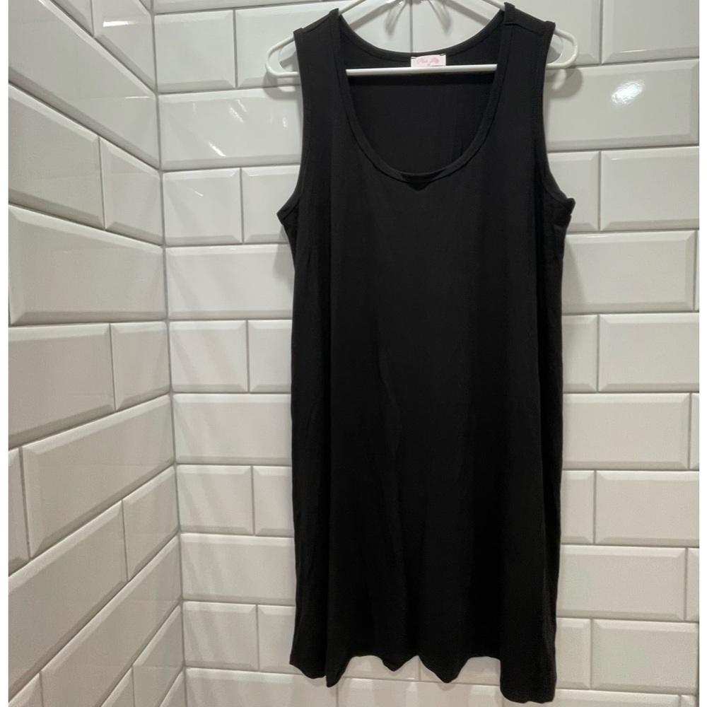 Pink Lily Black Dress. NWT. Size XL.